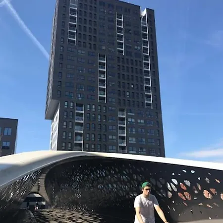 Uniek - Mooiste En Hoogste Uitzicht Op Antwerpen! - Incl Gratis Parking Apartment *