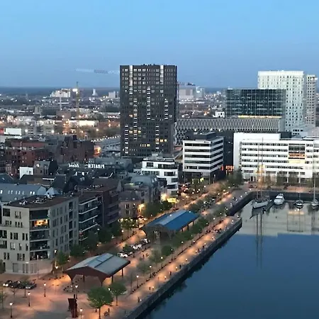 Apartment Uniek - Mooiste En Hoogste Uitzicht Op Antwerpen! - Incl Gratis Parking