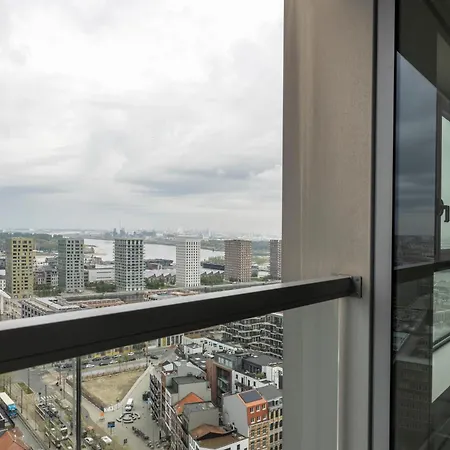 Apartment Uniek - Mooiste En Hoogste Uitzicht Op Antwerpen! - Incl Gratis Parking *